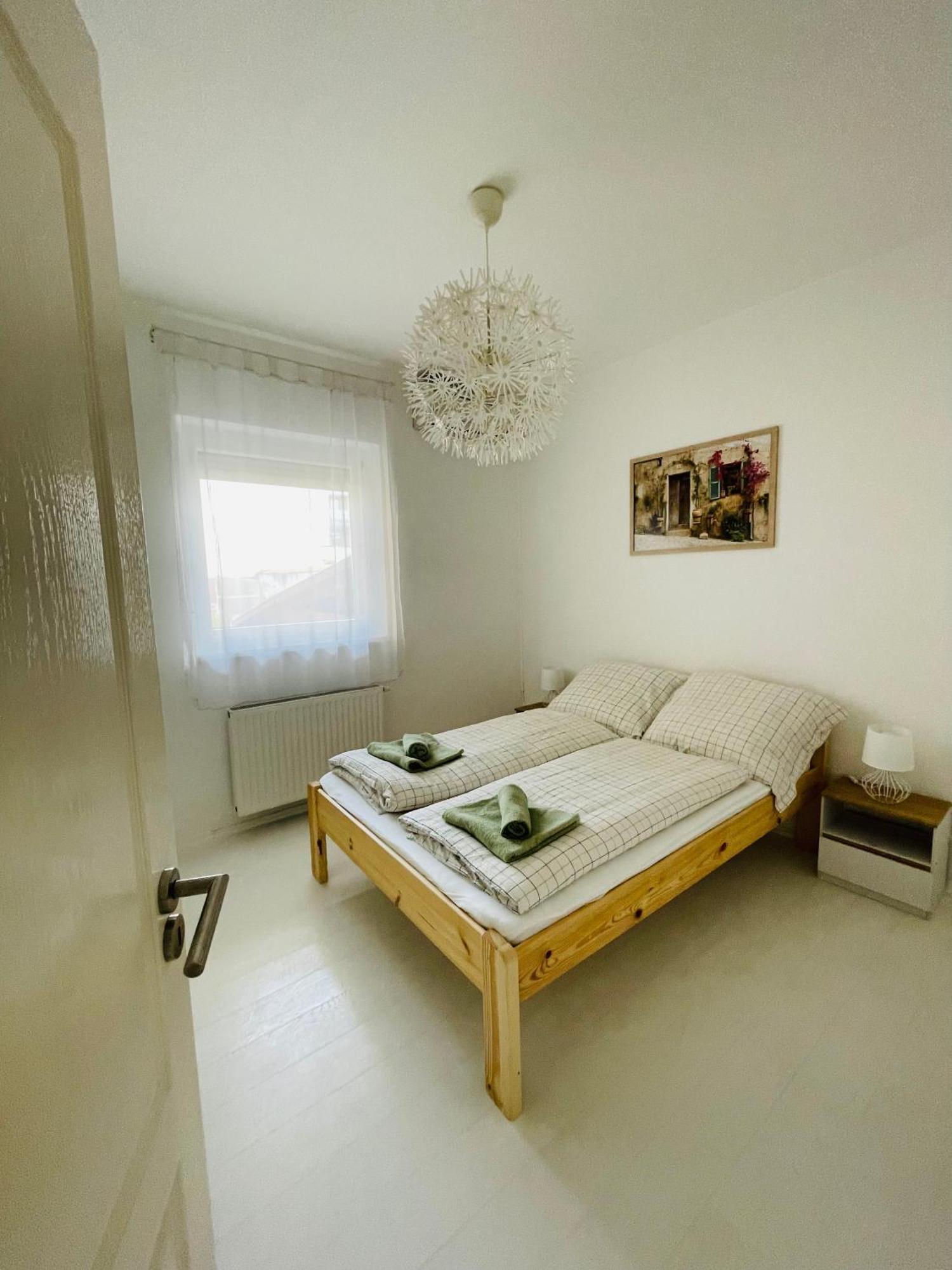 נג'קניז'ה Gold Apartman מראה חיצוני תמונה